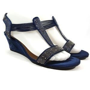 New York Transit Size 8 Blue Wedge Sparkly